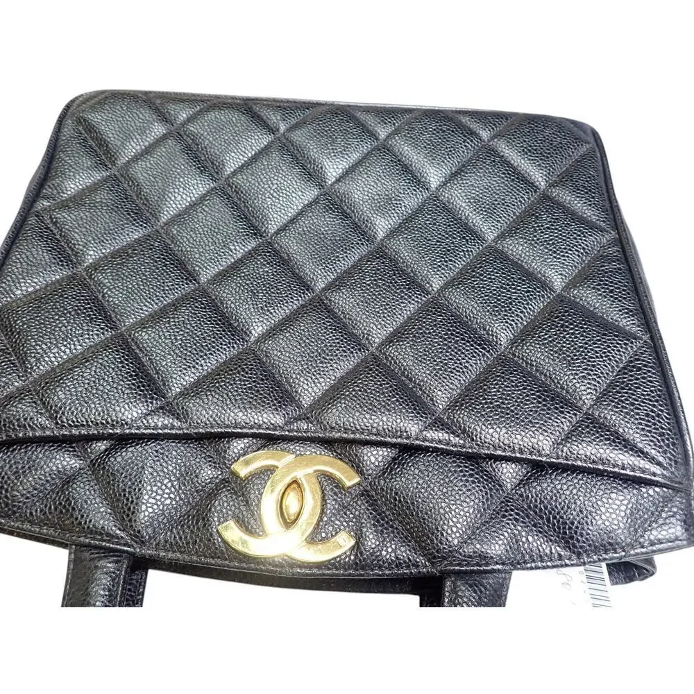 Chanel Caviar Vintage Tote Bag Quilted CC Turnlock Black/Gold Matelasse XL Logo - Picture 13 of 16